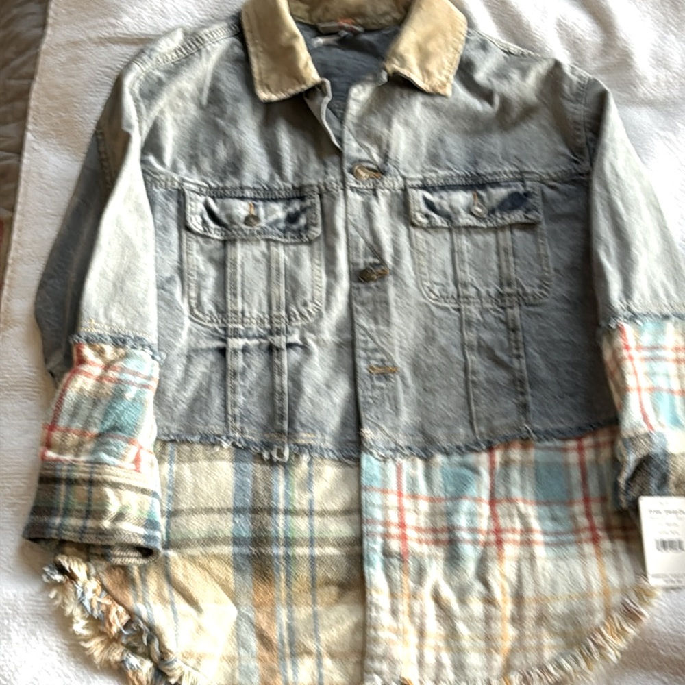 Free People shacket/ jacket - Picture 2 of 6
